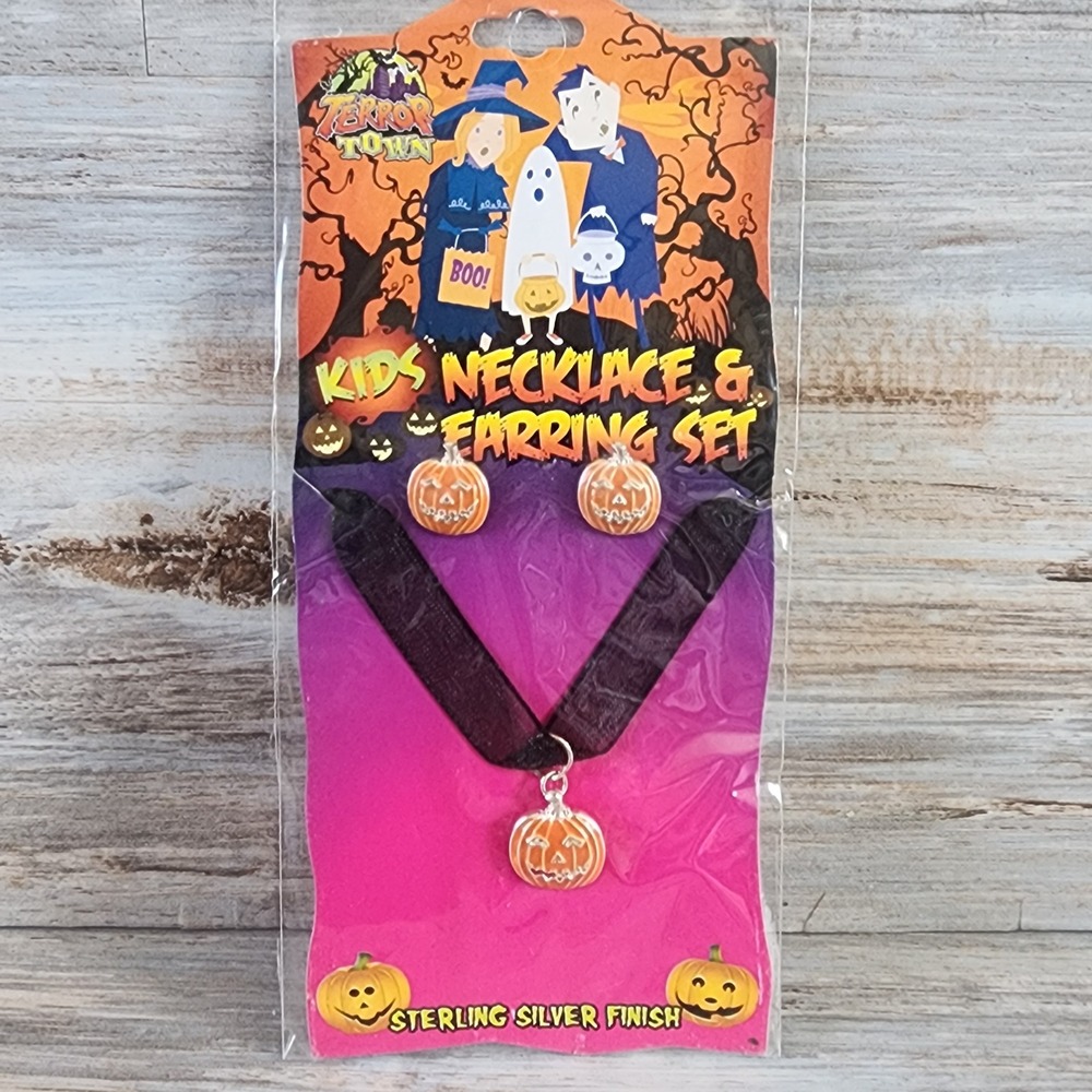 Terror Town Kids Halloween Pumpkin Necklace Earring Set Sterling Silver Finish